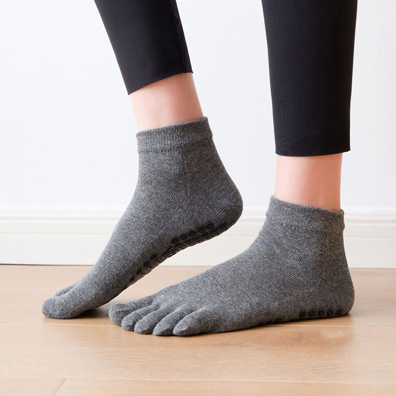 Anti-Slip Women Pilates Socks  - No Show Sock Women 评论和价格